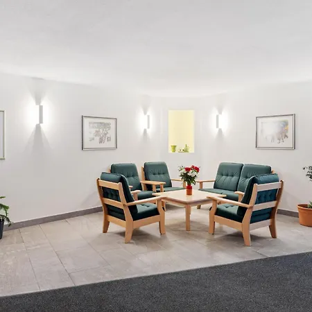 Parkareal - Utoring-21 By Interhome Bolgen