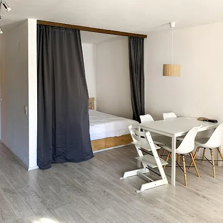 Parkareal - Utoring-21 By Interhome